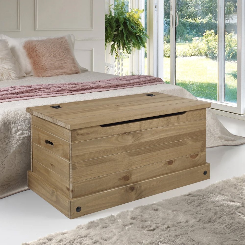 Wood Storage Trunk in Corona Brown