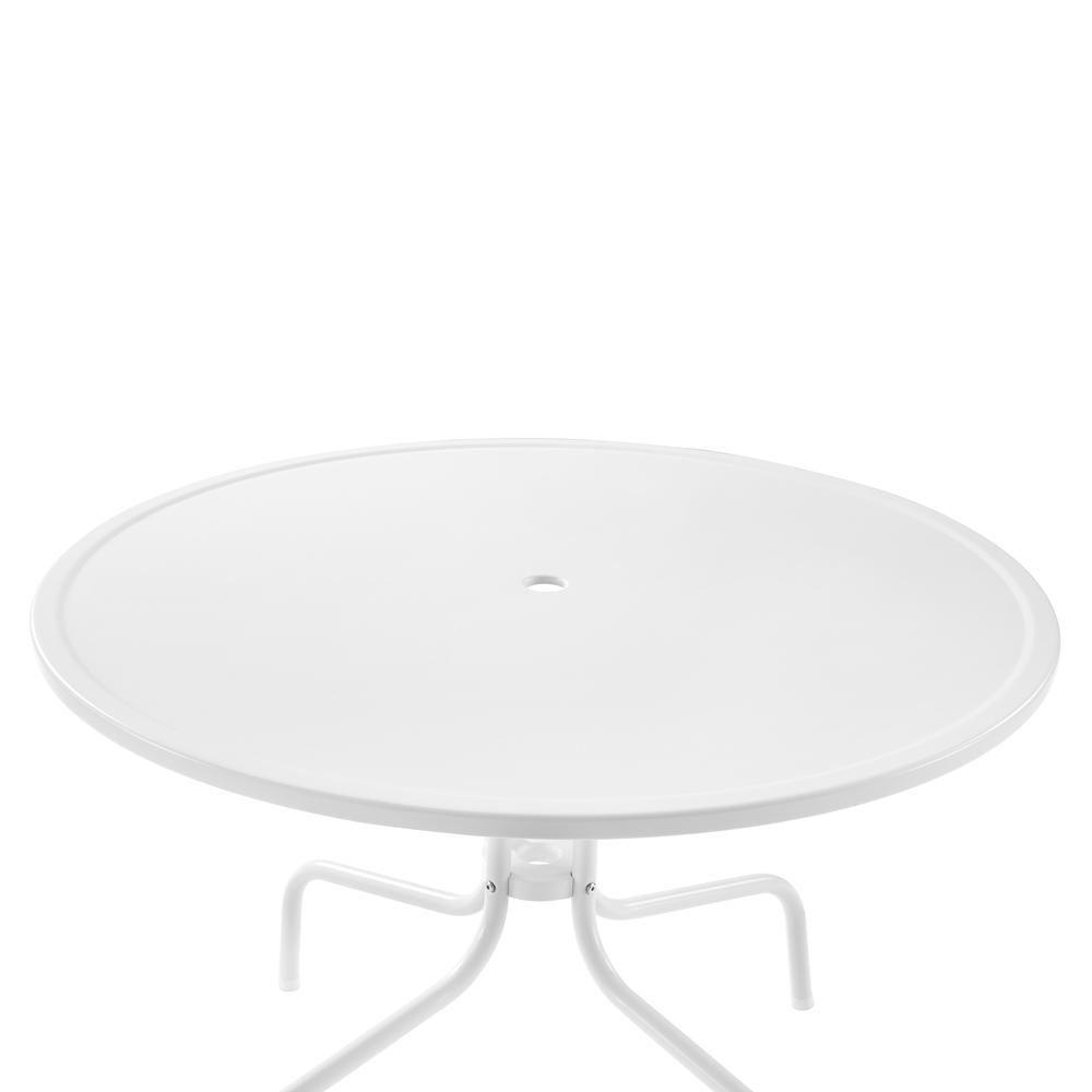 Bates 5Pc Round Retro Outdoor Dining Set – Dining Table & 4 Armchairs