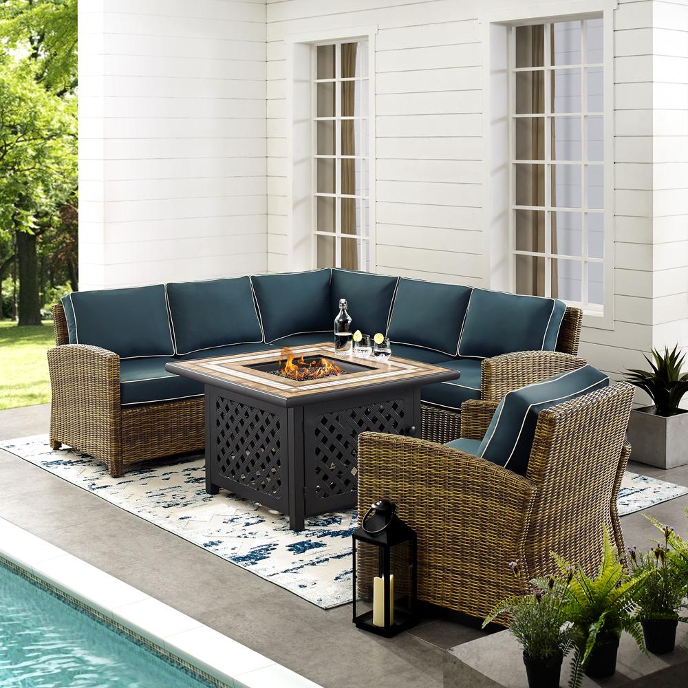 5Pc Outdoor Sectional Set W/Fire Table