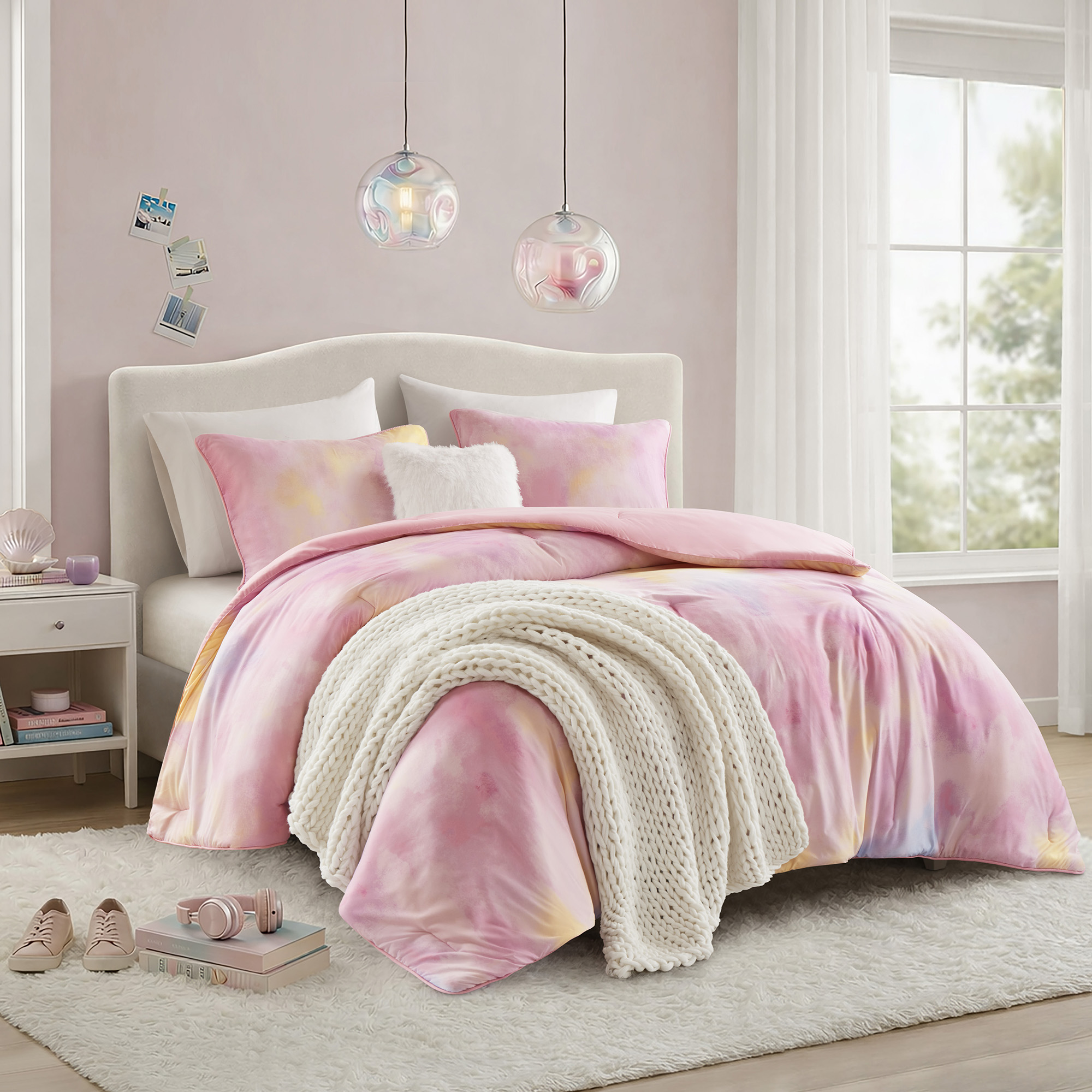 Cassiopeia Watercolor Tie Dye Printed Comforter Set with Throw Pillow