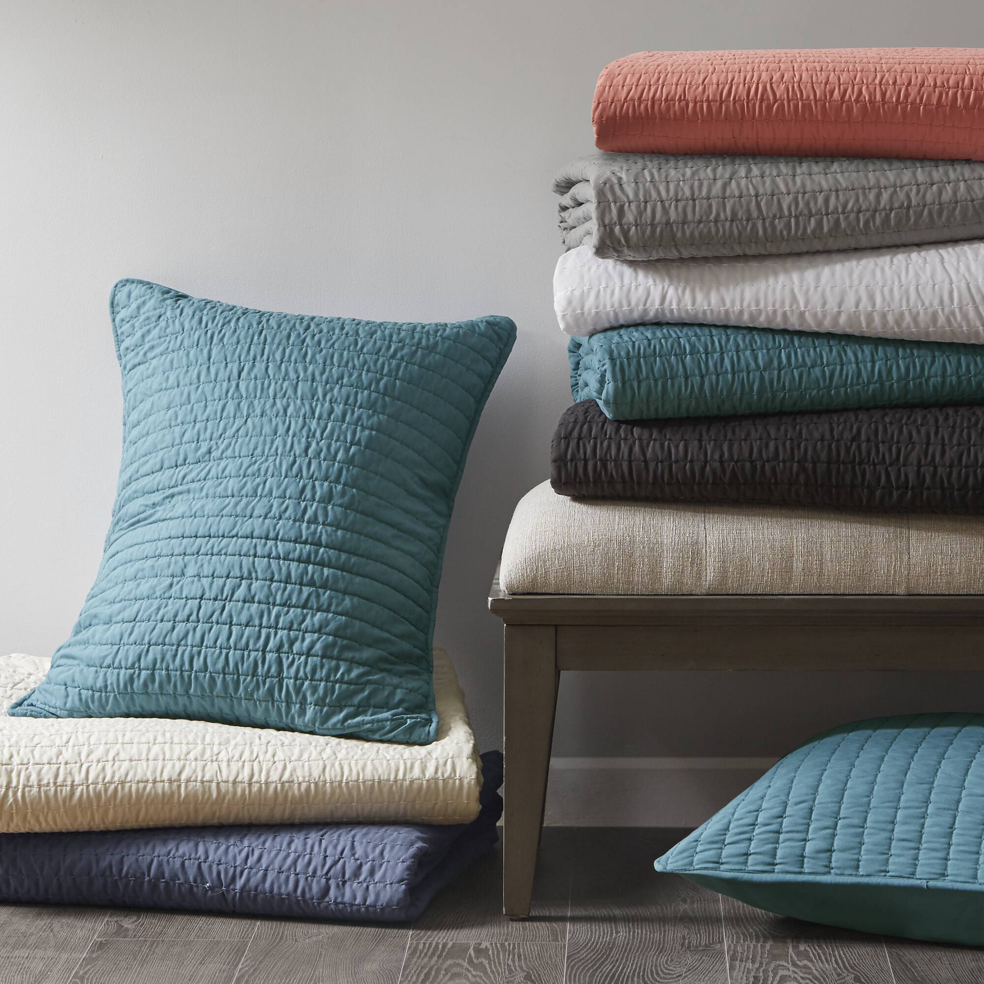 Keaton Quilt Set