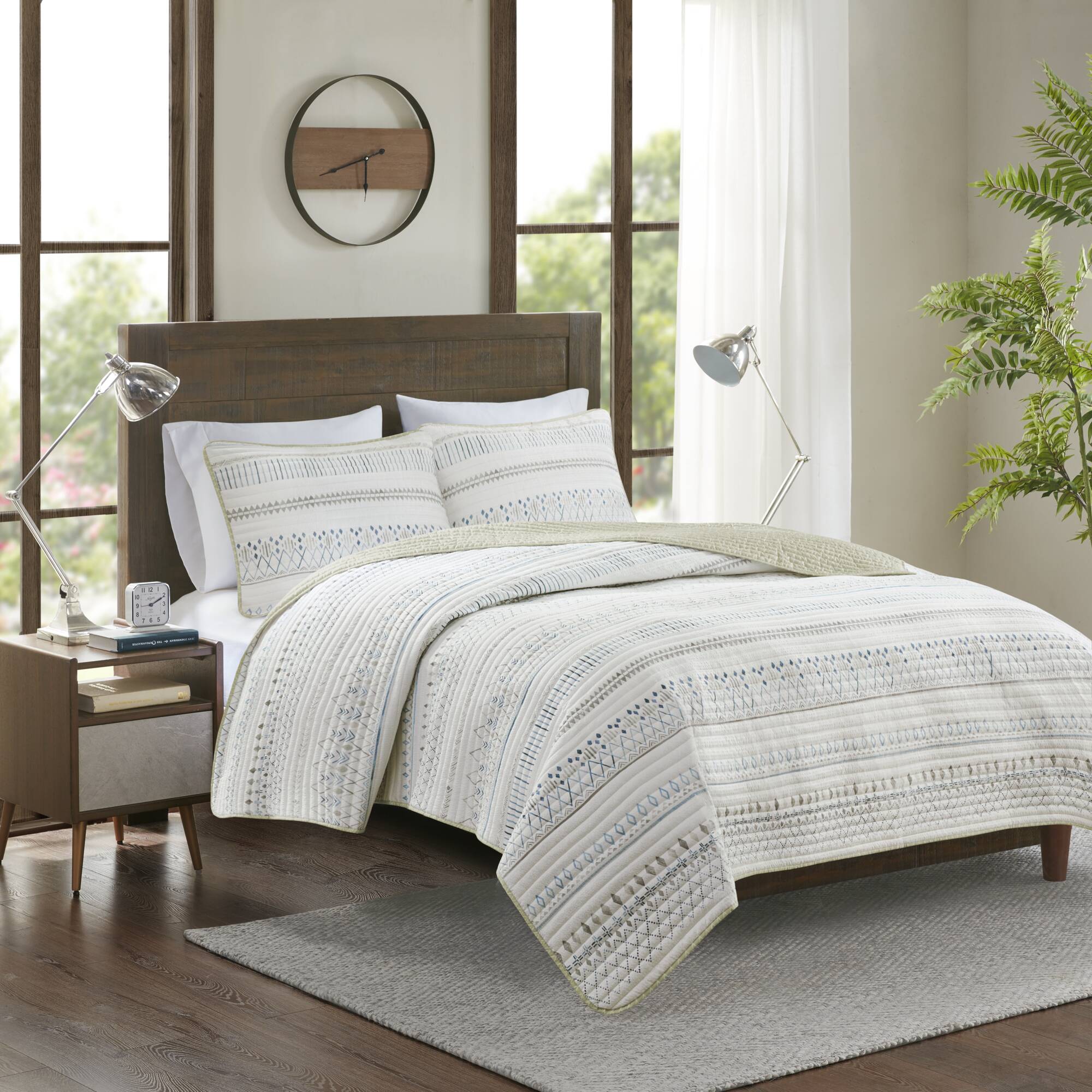 Fraser 3 Piece Printed Microfiber Seersucker Quilt Set