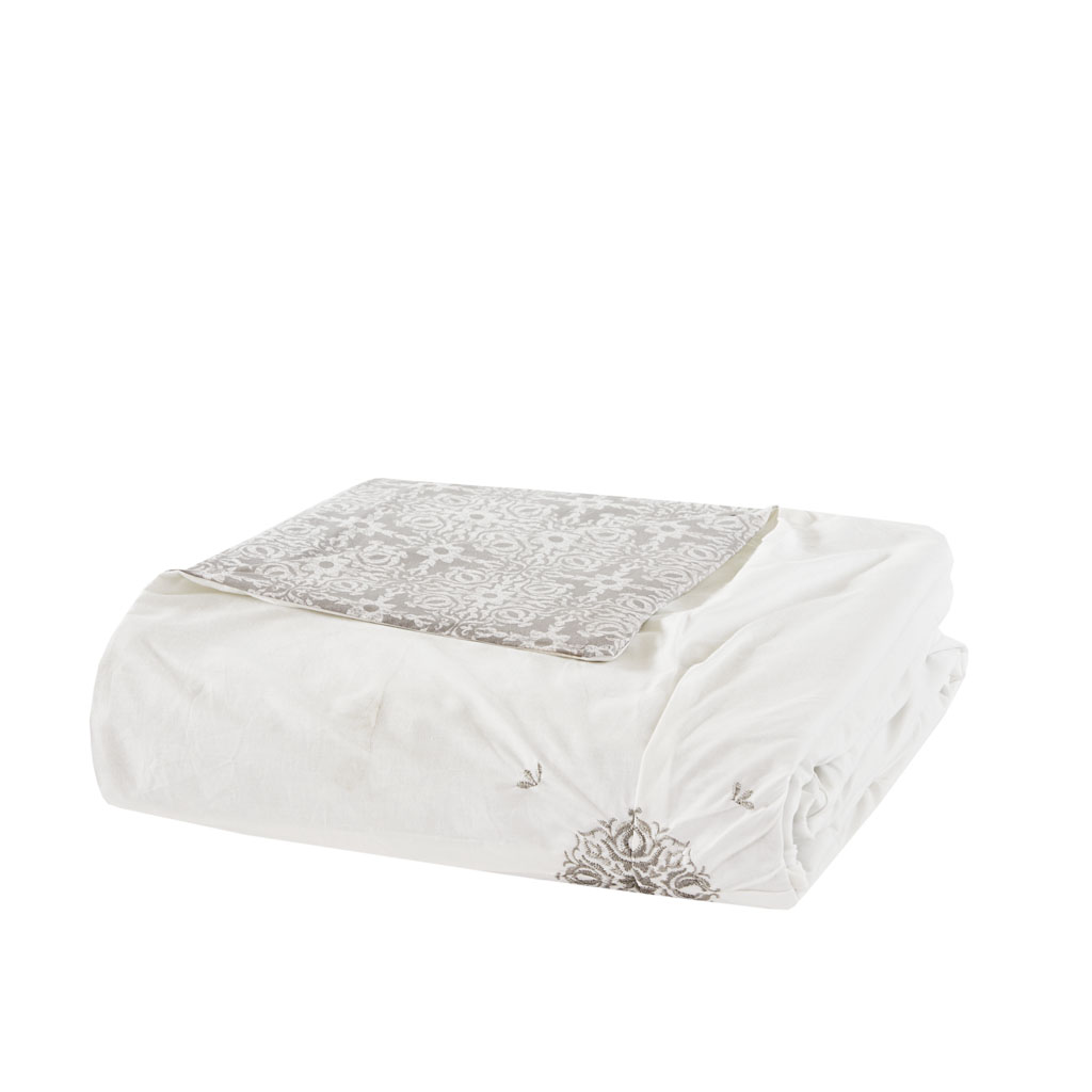 Malia 4 Piece Embroidered Cotton Reversible Duvet Cover Set