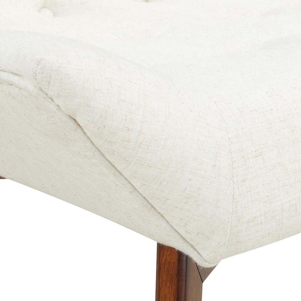 Shelly Tufted Chair