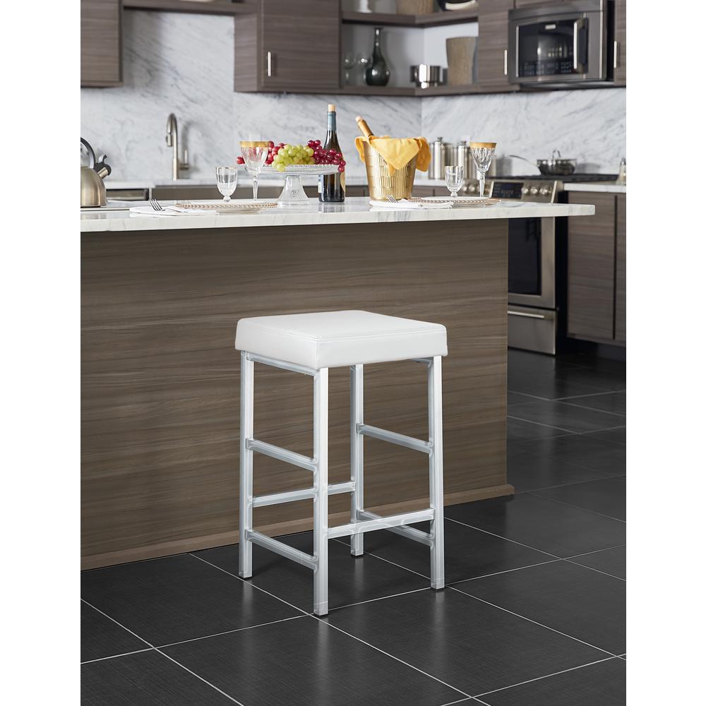 MET1326C-WH
