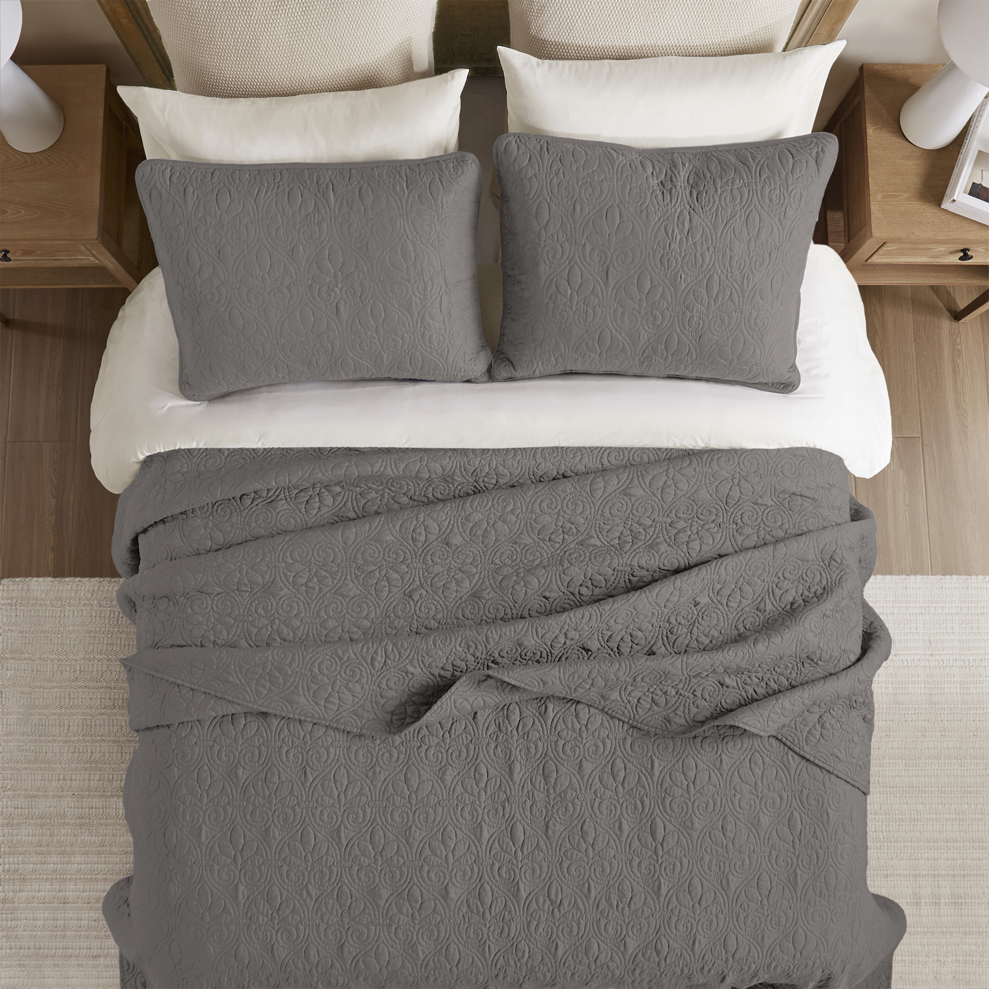 Quebec Reversible Bedspread Set