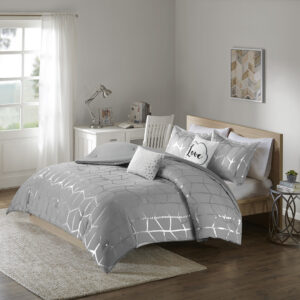 Raina Metallic Printed Comforter Set from Intelligent Design in  Grey/Silver. Raina Metallic Printed Comforter Set from Intelligent Design in  Grey/Silver. Raina Metallic Printed Comforter Set from Intelligent Design in  Grey/Silver. Raina Metallic Printed Comforter Set from Intelligent Design in  Grey/Silver. Raina Metallic Printed Comforter Set from Intelligent Design in  Grey/Silver.