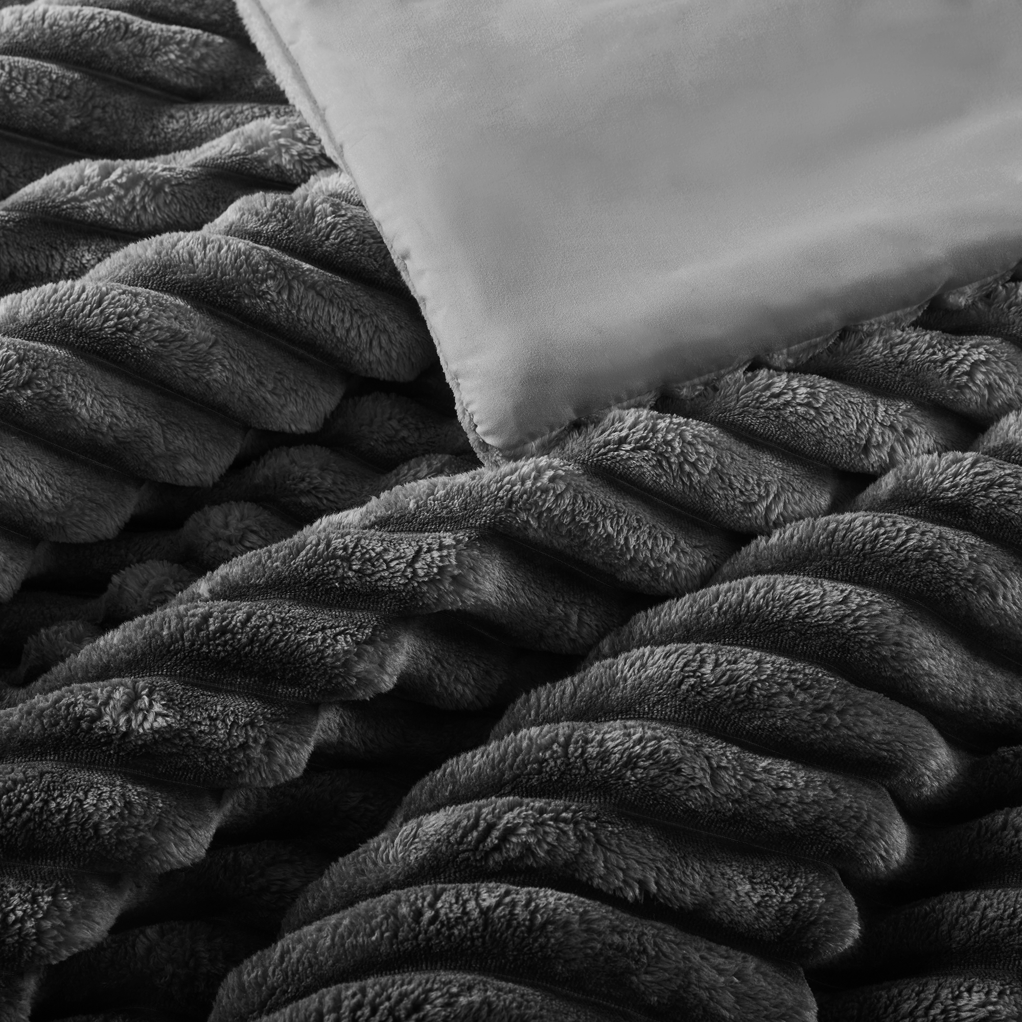 Avril Fluffy Ribbed Plush Comforter Set