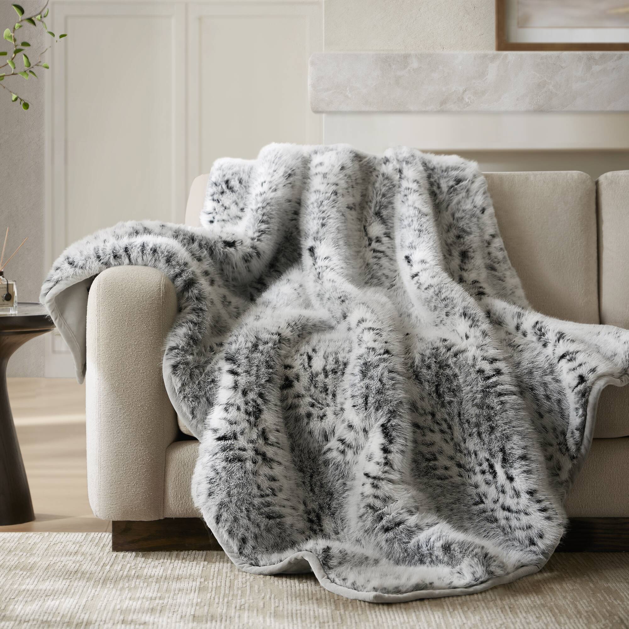 Botswana Animal Print Faux Fur Throw Blanket