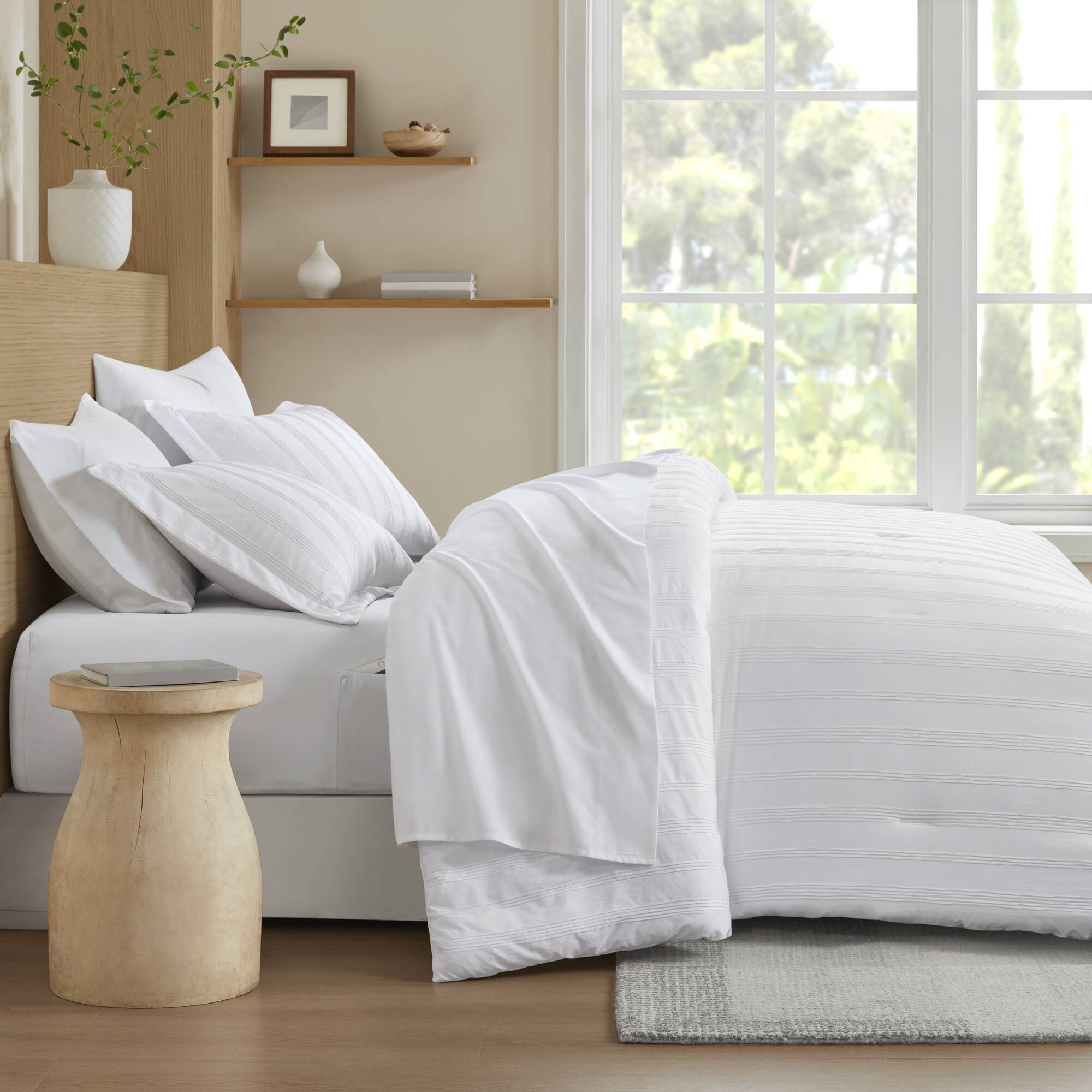 Logan Striped Reversible Pintuck Pleated Comforter Set