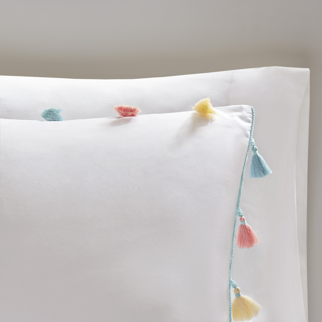 Tessa Tassel Comforter Set with Heart Shaped Throw Pillow