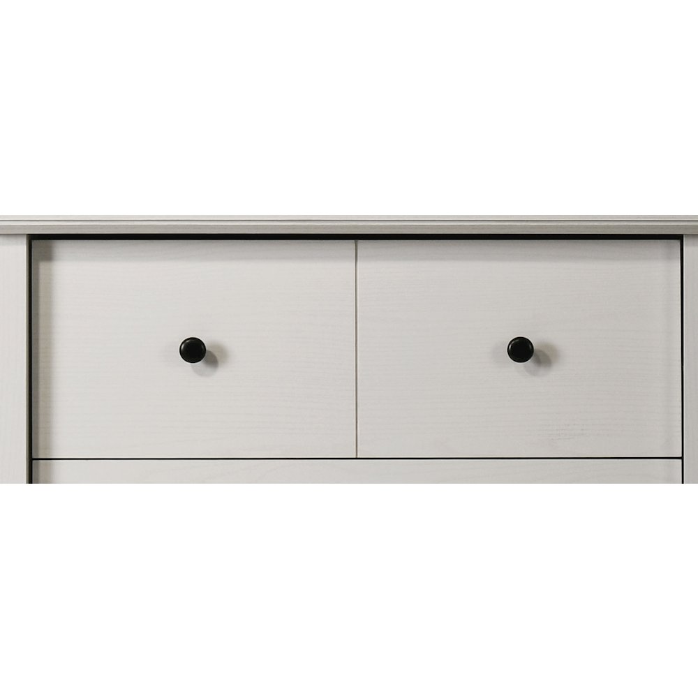 Elara 32″W White 4-Drawer Chest with Black Handles