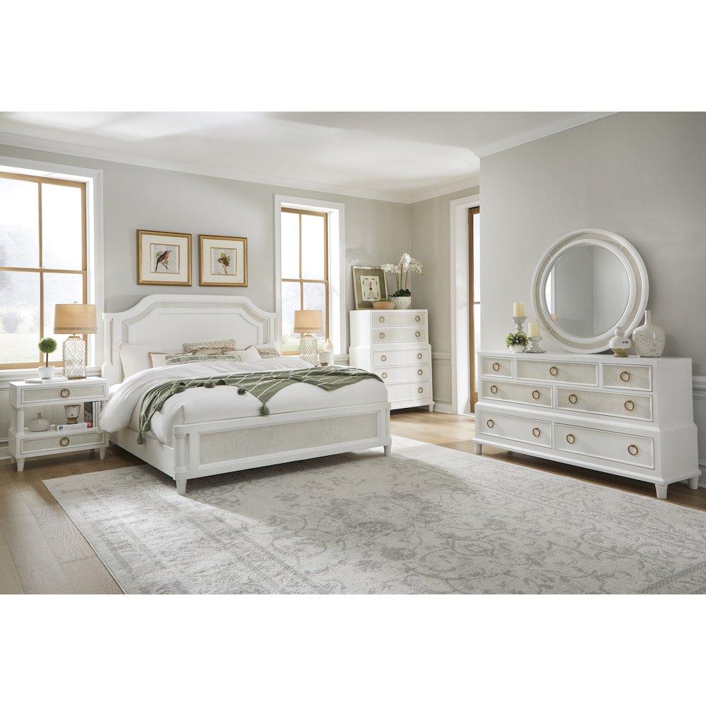 Switchgrass Queen Mansion Bed – White