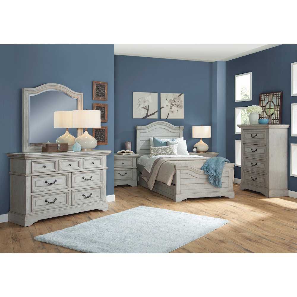 Stonebrook Twin Panel Bed – with Trundle – Light Distressed Antique Gray