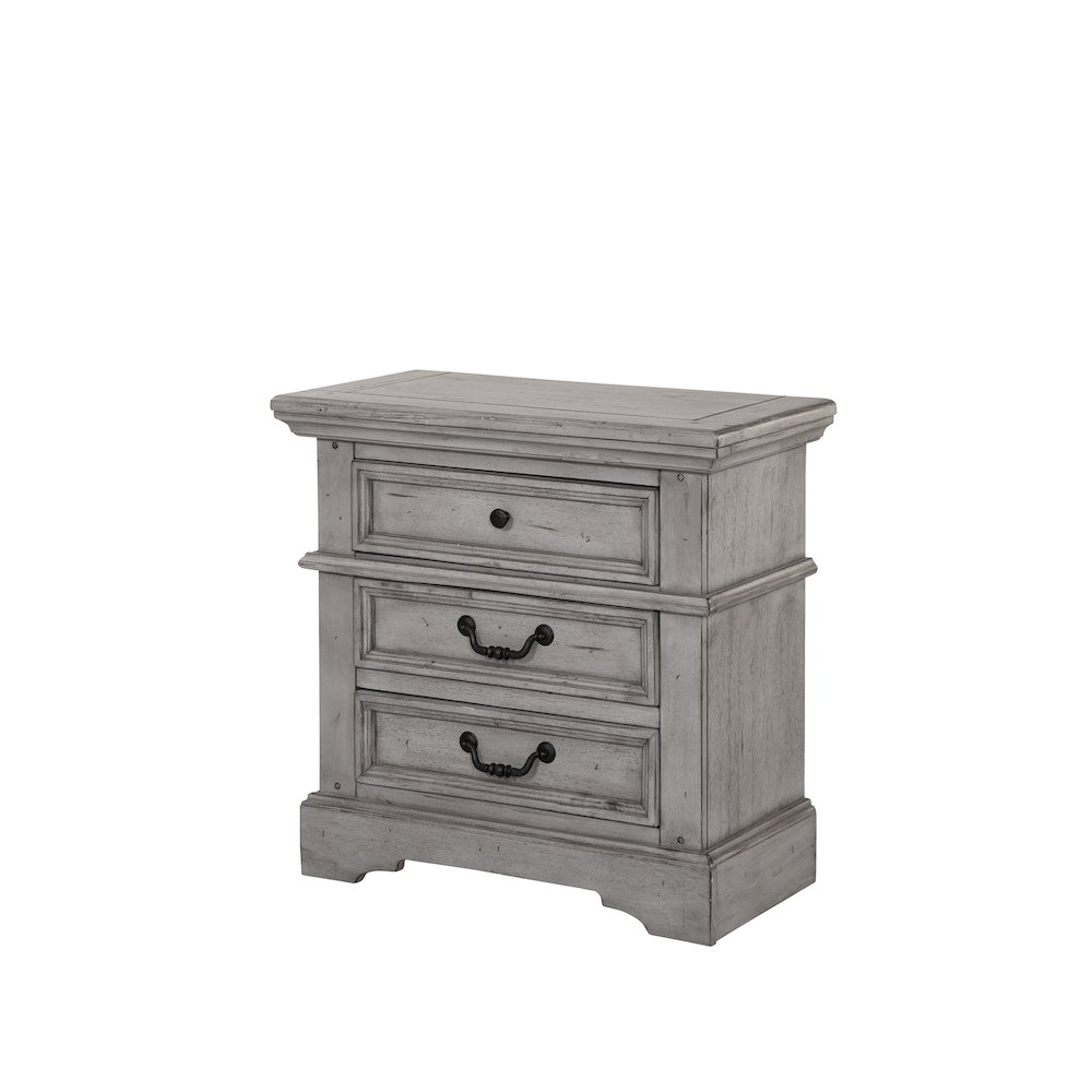Stonebrook 3-Drawer Nightstand – Light Distressed Antique Gray