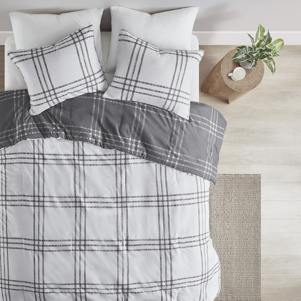 Pike Plaid Reversible Comforter Set