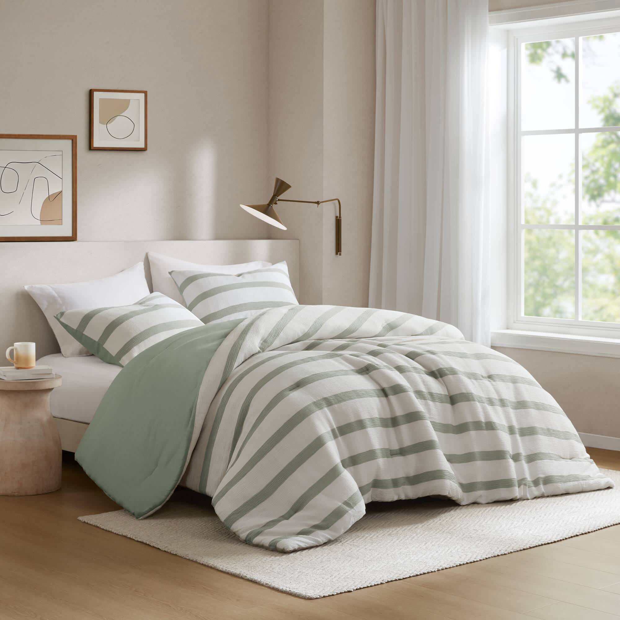 Merritt Yarn-dyed Striped Comforter