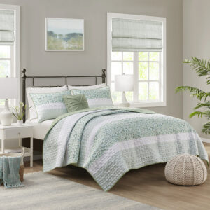 Caralie 4 Piece Seersucker Quilt Set with Throw Pillow from Madison Park in  Green. Caralie 4 Piece Seersucker Quilt Set with Throw Pillow from Madison Park in  Green. Caralie 4 Piece Seersucker Quilt Set with Throw Pillow from Madison Park in  Green. Caralie 4 Piece Seersucker Quilt Set with Throw Pillow from Madison Park in  Green. Caralie 4 Piece Seersucker Quilt Set with Throw Pillow from Madison Park in  Green.