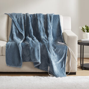 Heated Microlight to Berber Throw from Beautyrest in  Blue. Heated Microlight to Berber Throw from Beautyrest in  Blue. Heated Microlight to Berber Throw from Beautyrest in  Blue. Heated Microlight to Berber Throw from Beautyrest in  Blue. Heated Microlight to Berber Throw from Beautyrest in  Blue.
