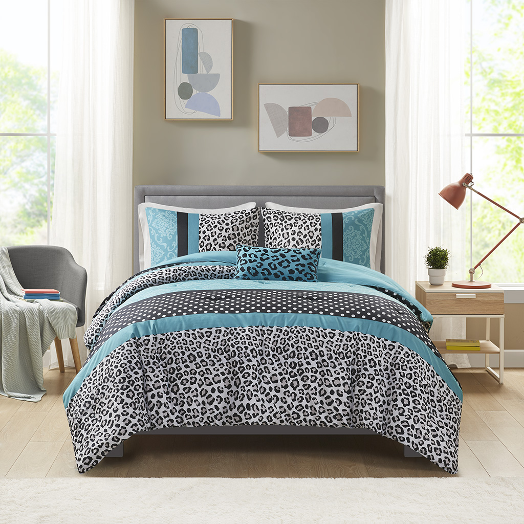 Chloe Comforter Set