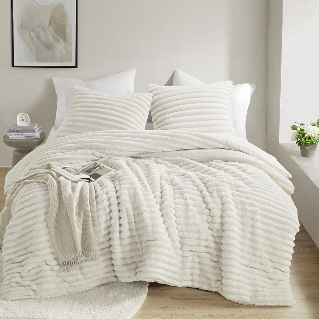 Avril Fluffy Ribbed Plush Comforter Set