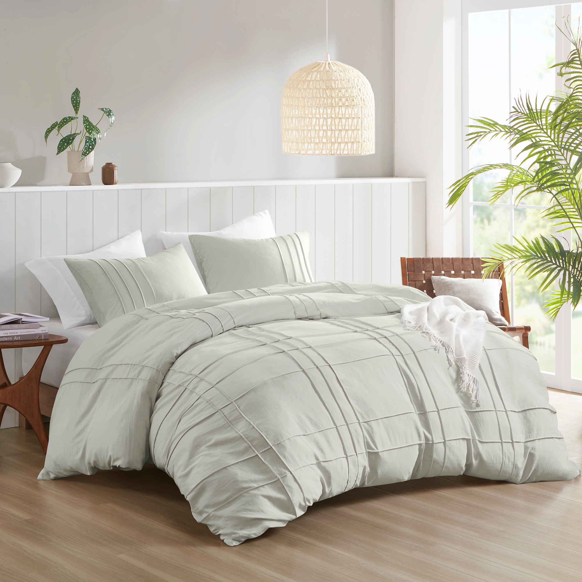 Walker Soft Washed Pleated Duvet Cover Set