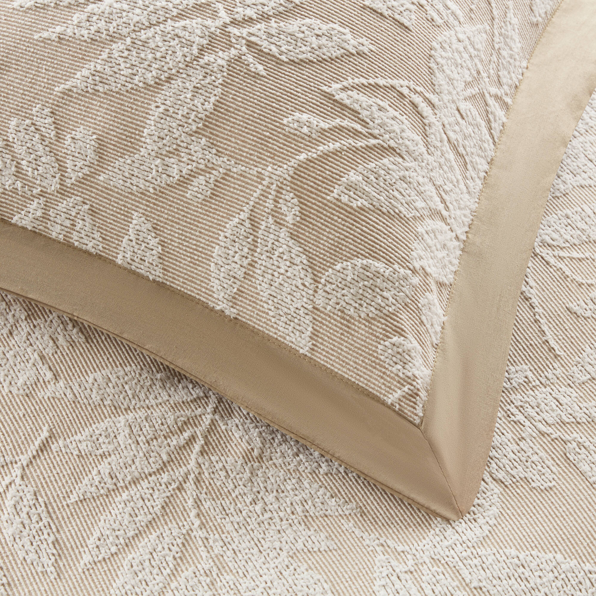 Harbor House Blue Solace Leaf 3-Piece Cotton Blend Botanical Jacquard Comforter Set