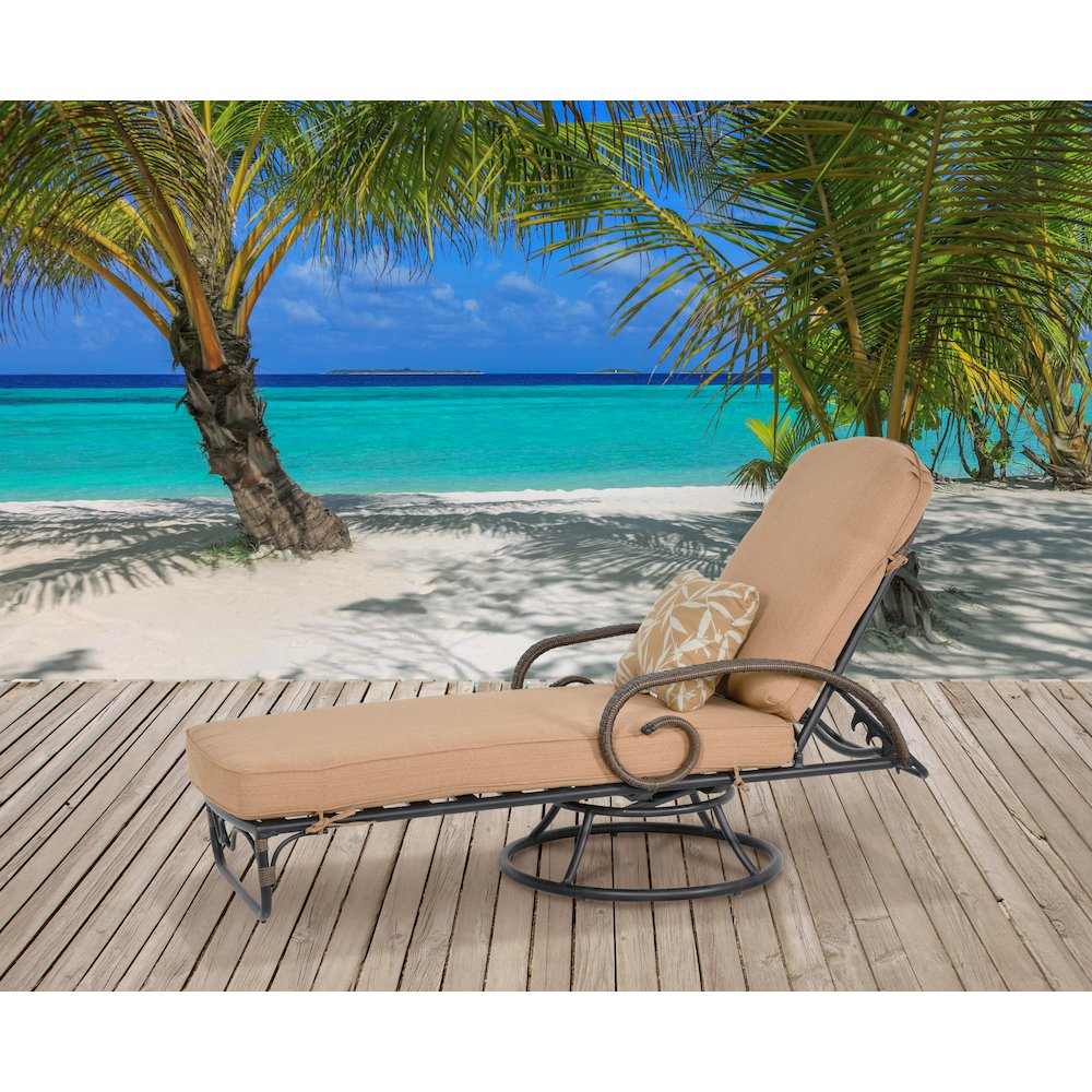 Grand Bonaire Weave Swivel Lounge With Pillow