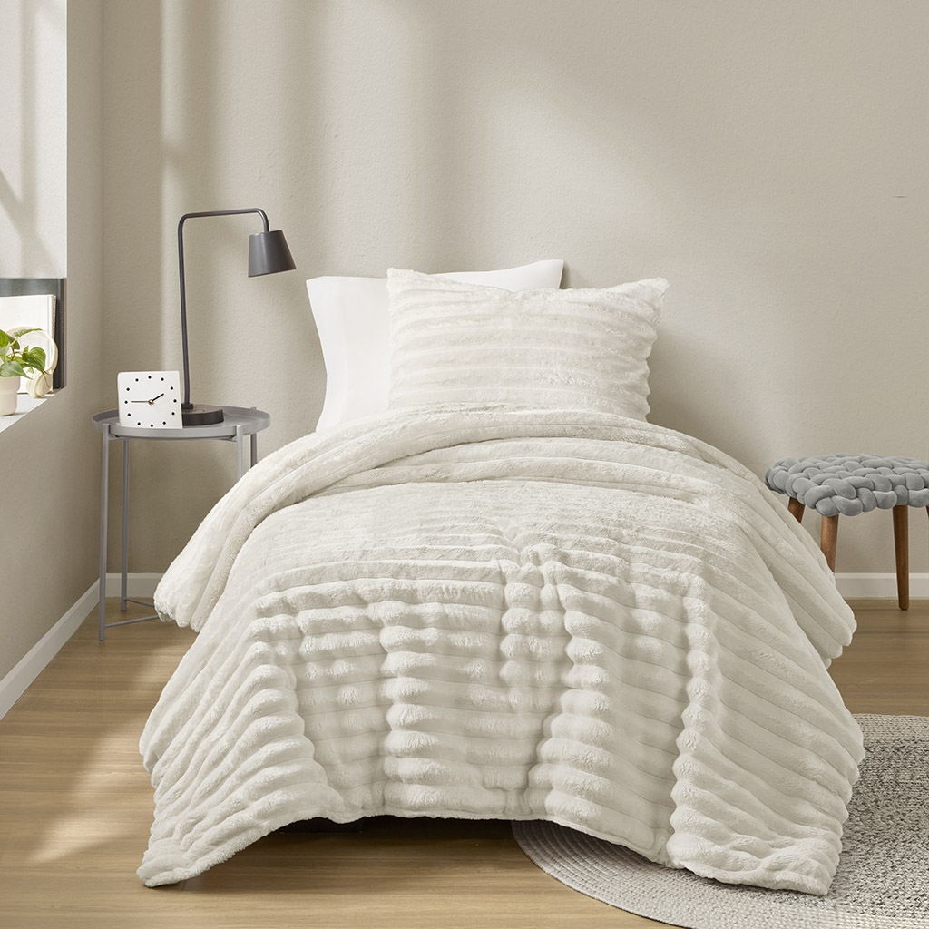 Avril Fluffy Ribbed Plush Comforter Set