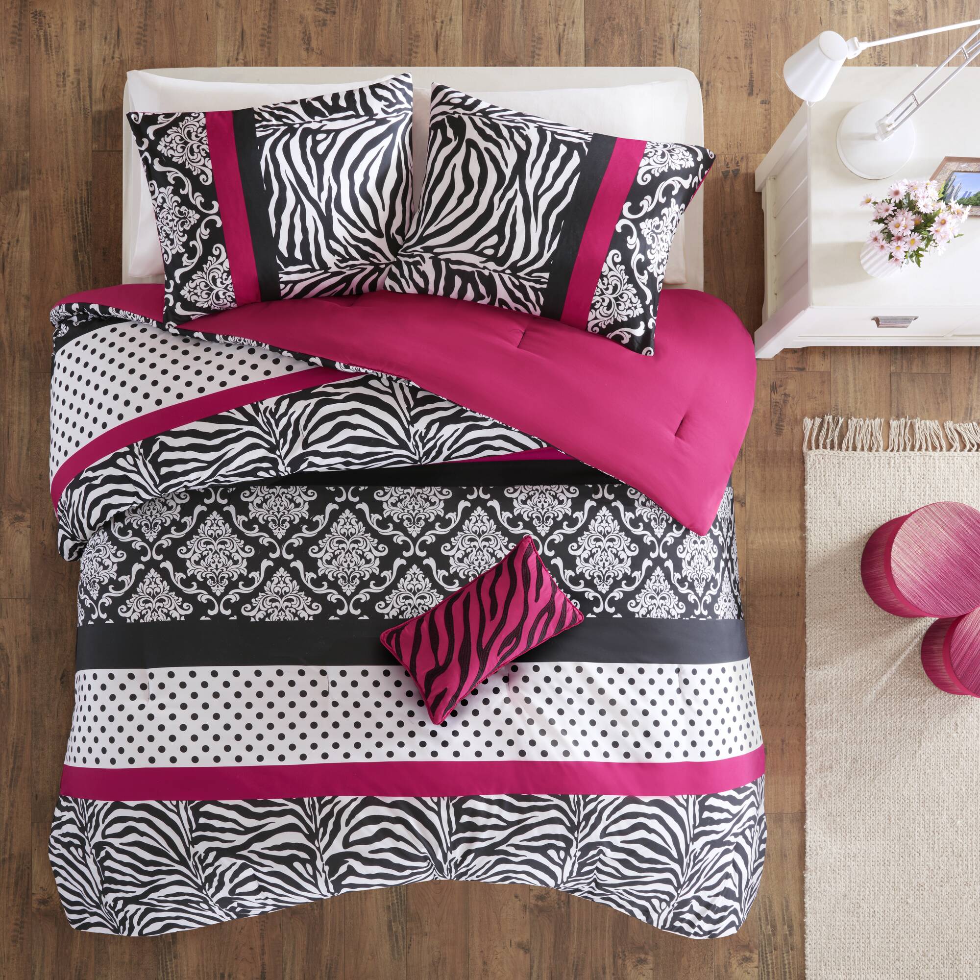 Reagan Comforter Set