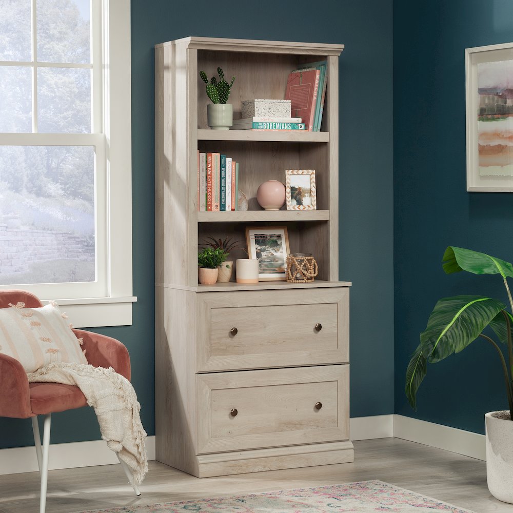 Chalked Chestnut finish