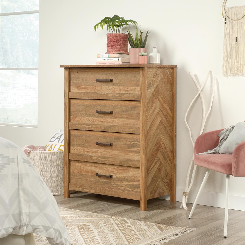 Cannery Bridge Chest