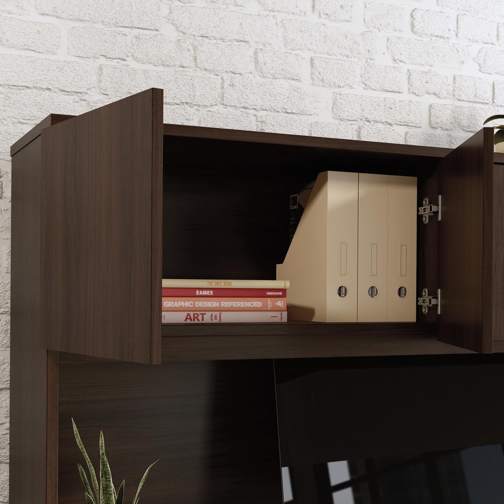 Noble Elm finish