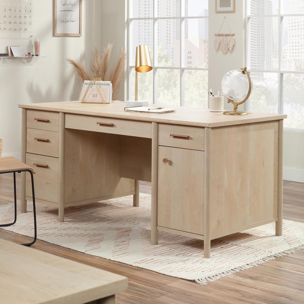 Natural Maple finish