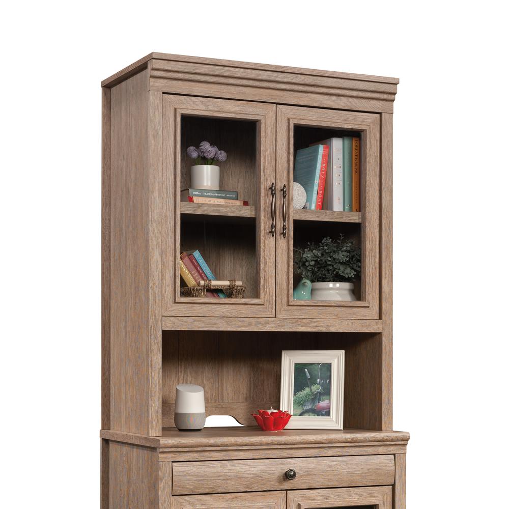Brushed Oak finish