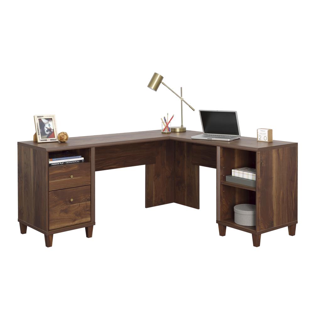 Grand Walnut finish