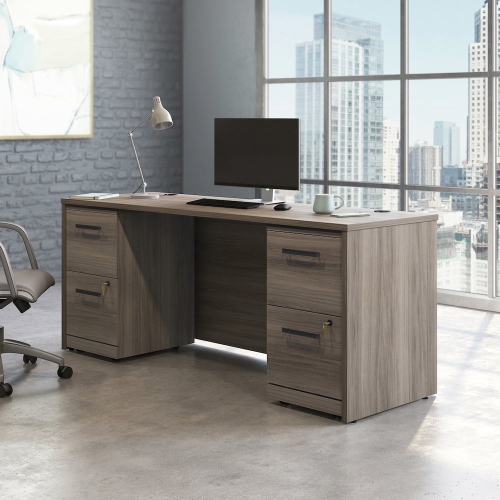Hudson Elm Finish