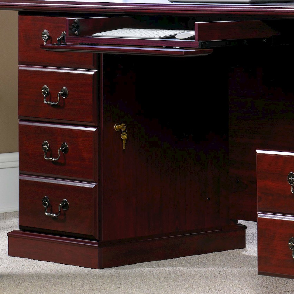 Heritage Hill Executive Desk