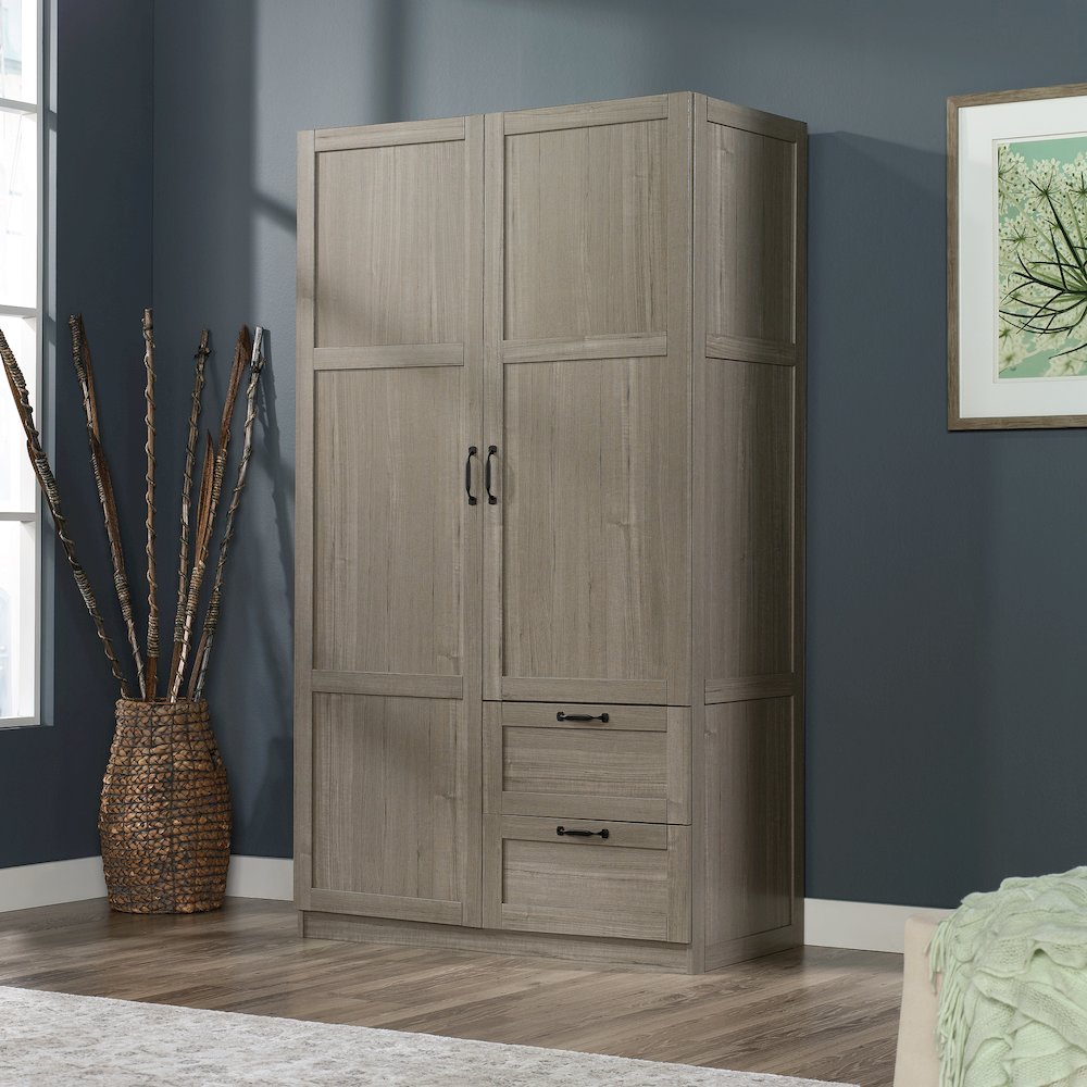 Silver Sycamore finish