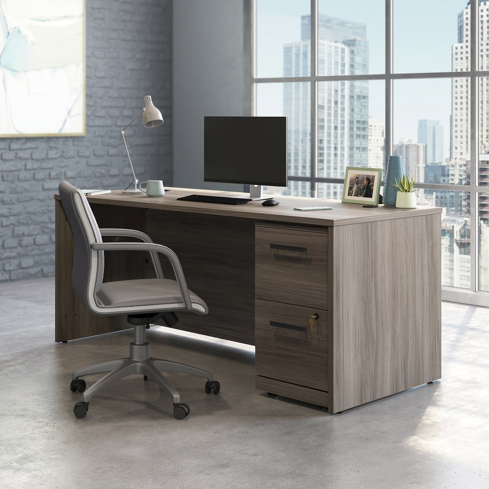 Hudson Elm Finish