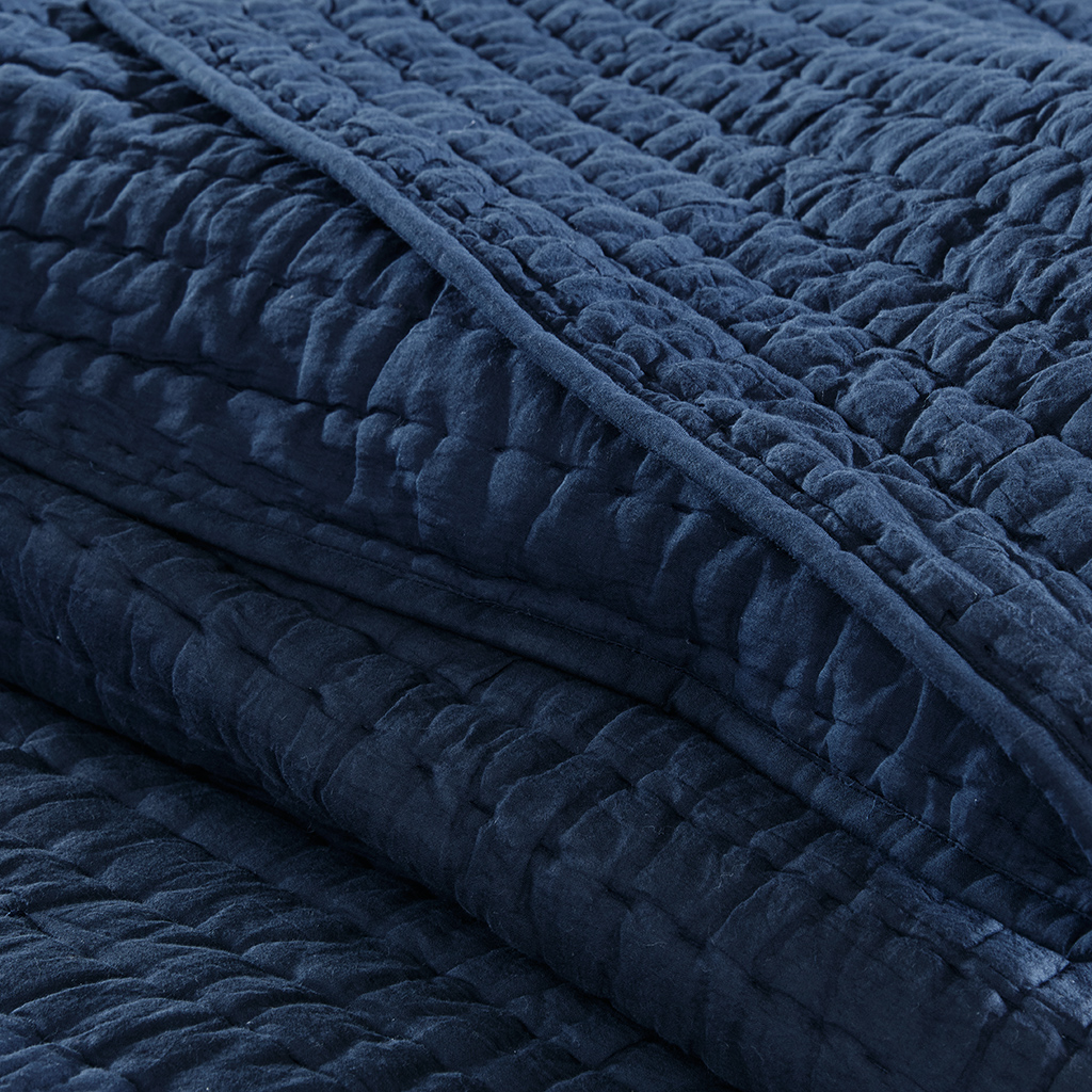Serene 3 Piece Hand Quilted Cotton Quilt Set