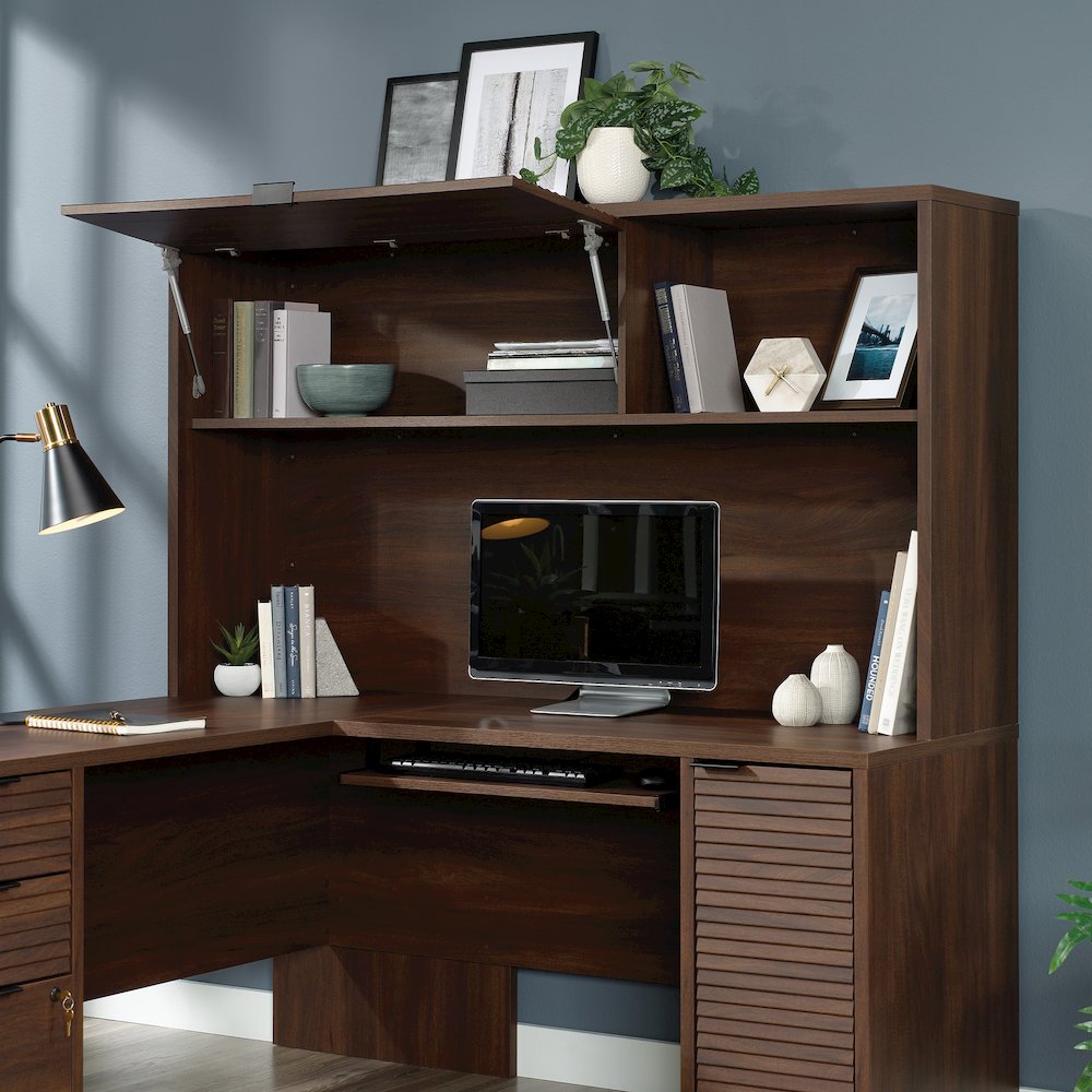 Spiced Mahogany finish