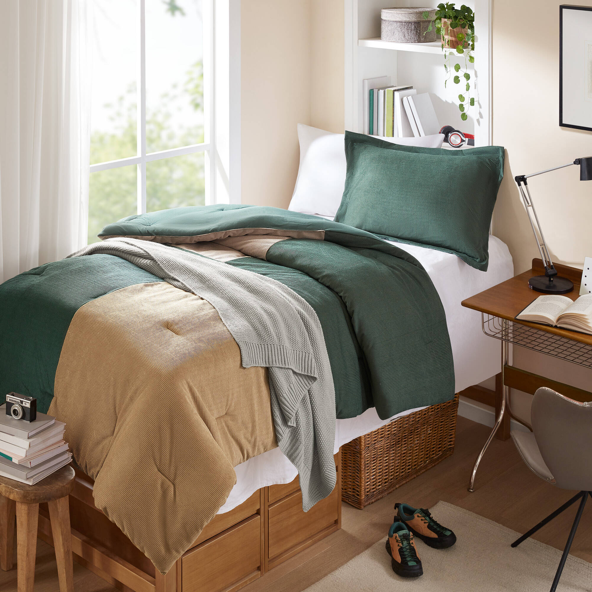 Stafford Comforter Set