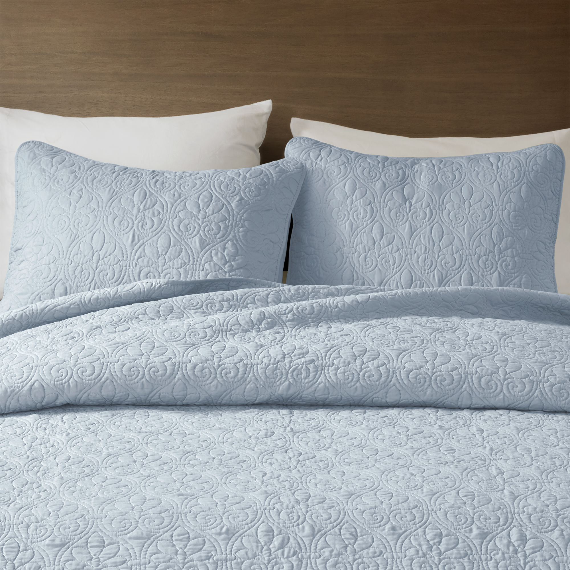 Quebec Reversible Bedspread Set