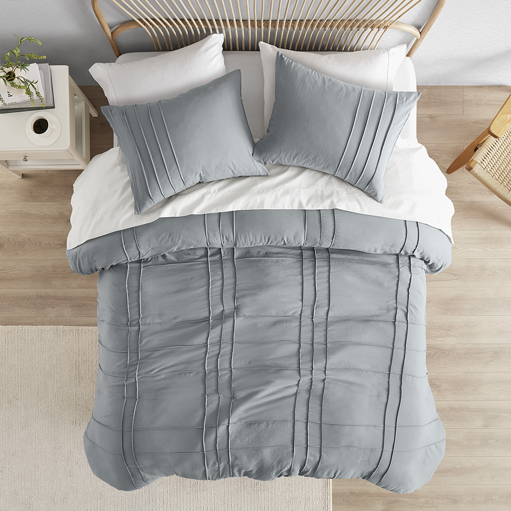 Walker Soft Washed Pleated Comforter Set