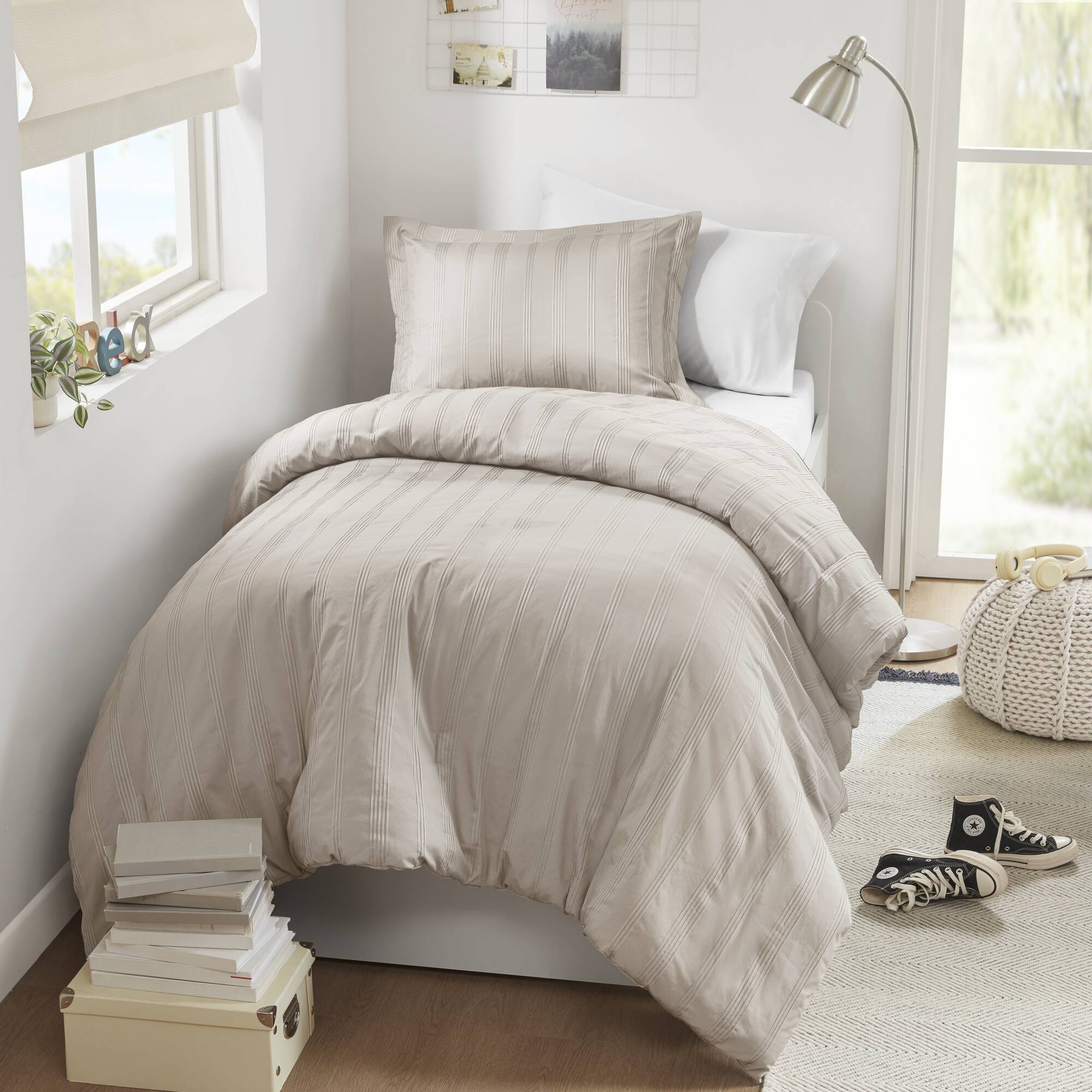 Logan Striped Reversible Pintuck Pleated Duvet Set