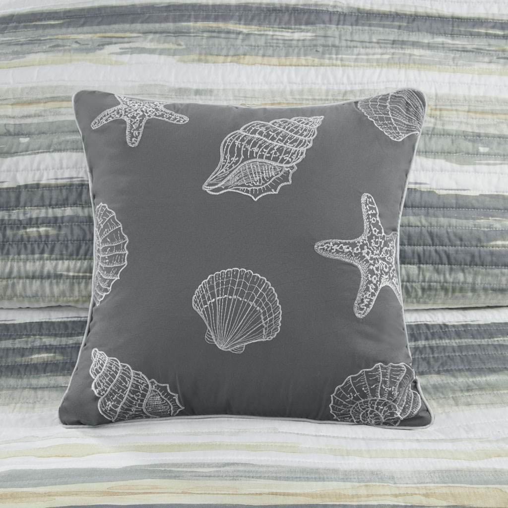 Marina 6 Piece Printed Quilt Set with Throw Pillows