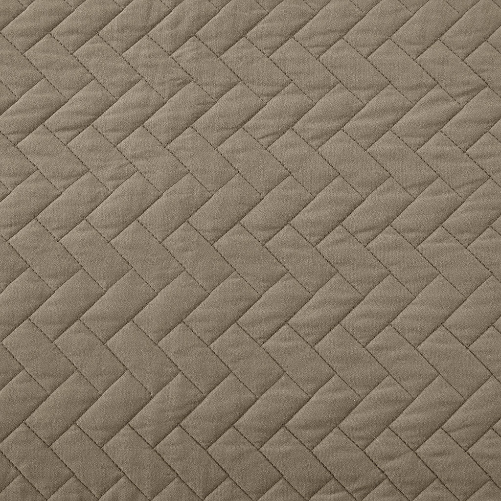 Velvet Touch 3 Piece Luxurious Oversized Quilt Set