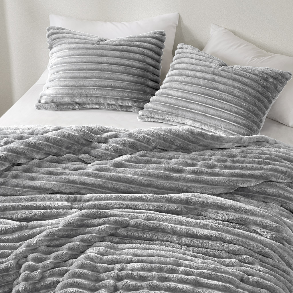 Avril Fluffy Ribbed Plush Comforter Set