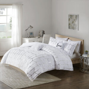 Raina Metallic Printed Comforter Set from Intelligent Design in  White/Silver. Raina Metallic Printed Comforter Set from Intelligent Design in  White/Silver. Raina Metallic Printed Comforter Set from Intelligent Design in  White/Silver. Raina Metallic Printed Comforter Set from Intelligent Design in  White/Silver. Raina Metallic Printed Comforter Set from Intelligent Design in  White/Silver.